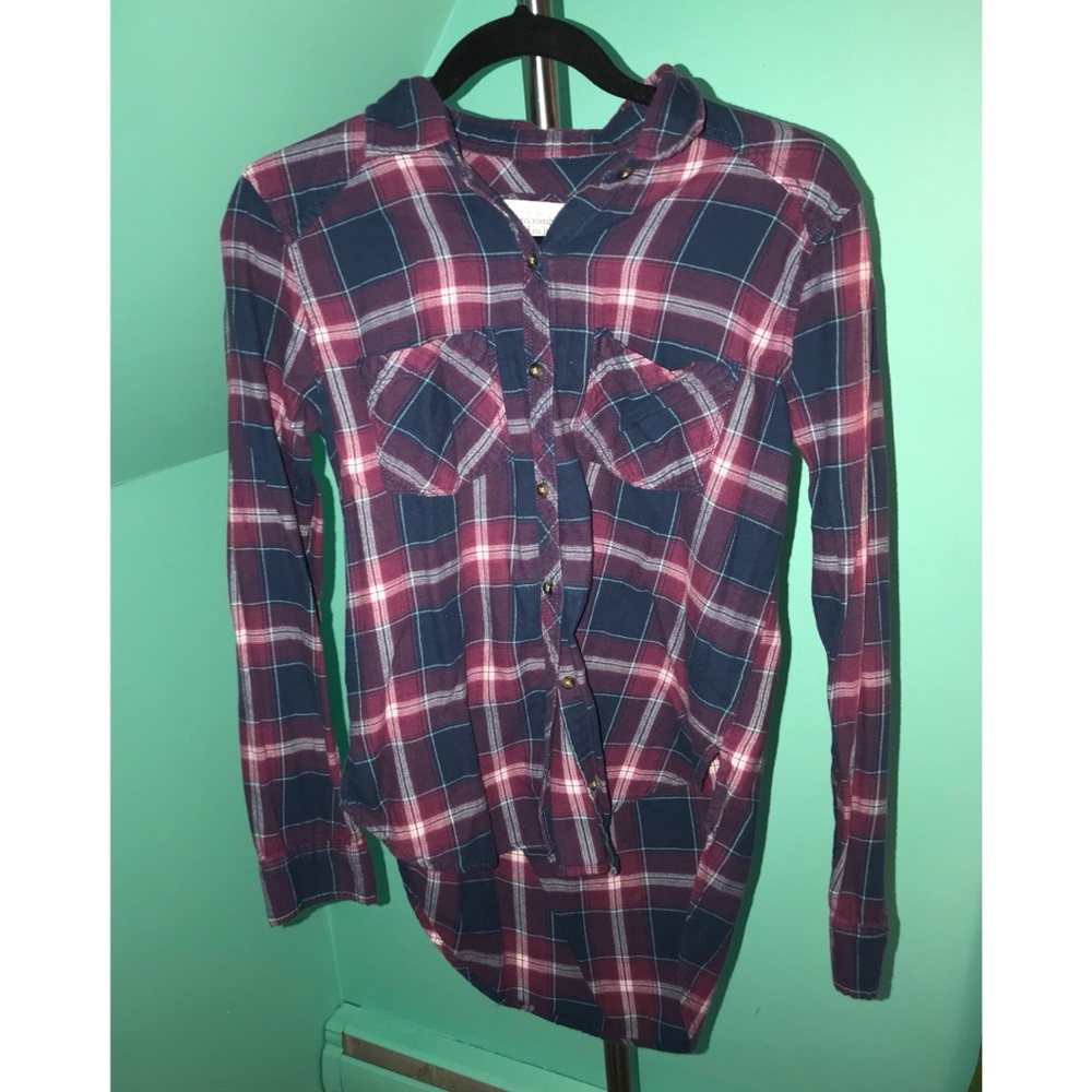 Women’s Abercrombie and Fitch flannel